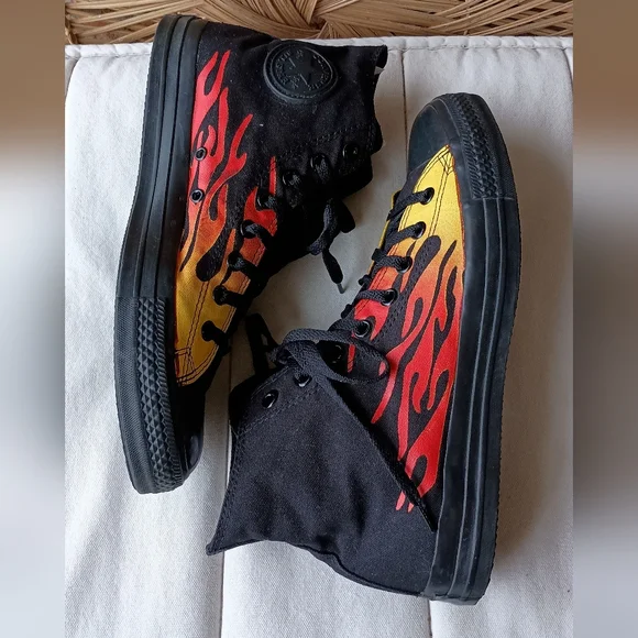 Converse Black High-Top Sneakers with Red and Yellow Flames_10 - Picture 8 of 14